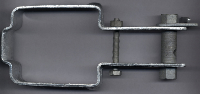 Spannschelle 7x7 []  verzinkt V mit Bolzenverschl.